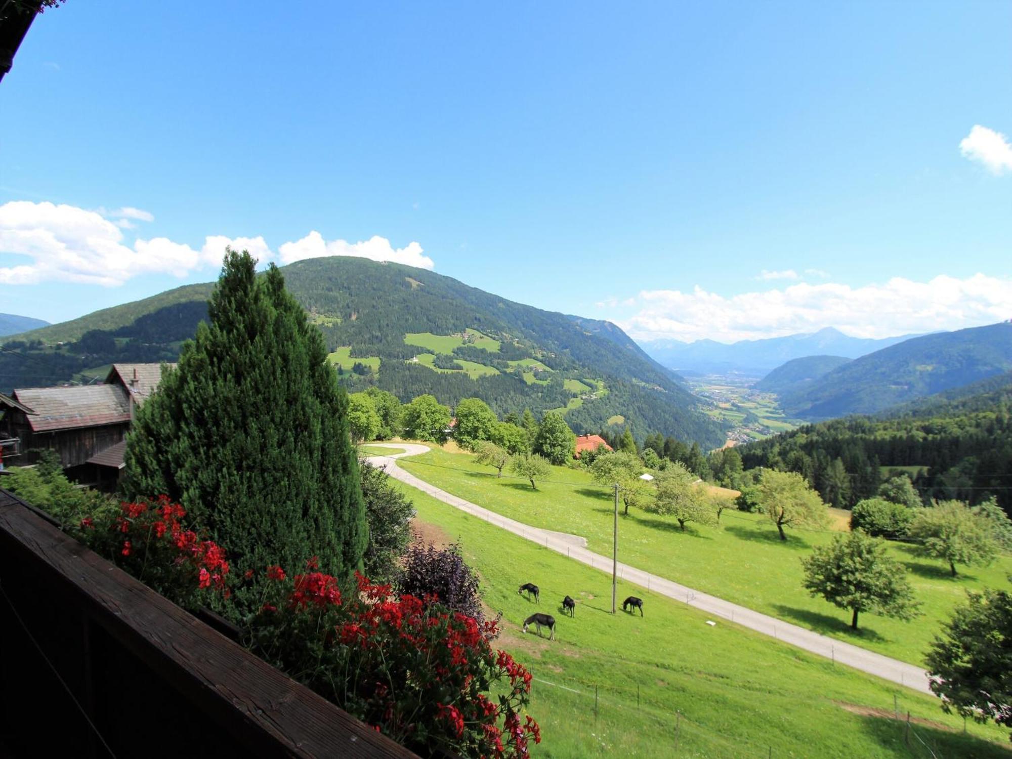 Cozy Apartment In Afritz Am See Near Gerlitzen Ski Area 外观 照片
